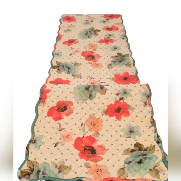 The Pioneer Woman Blue and Pink Kitchen Linens - Picture 2 of 6